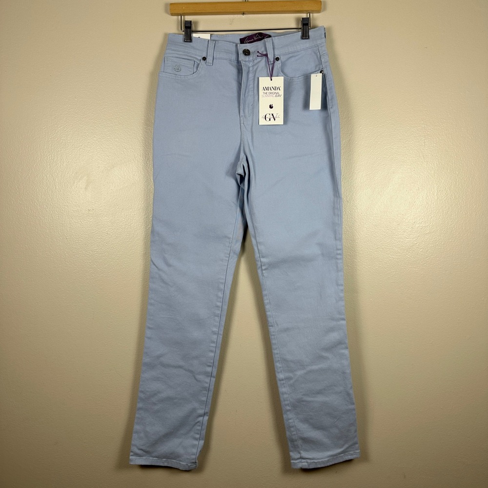 Gloria Vanderbilt Women's 6 Average Amanda Slimming Jean Dreamy Blue Tapered NEW